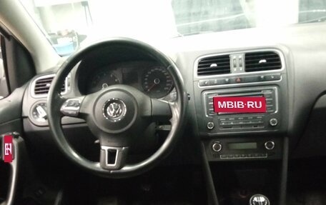 Volkswagen Polo VI (EU Market), 2013 год, 640 200 рублей, 3 фотография