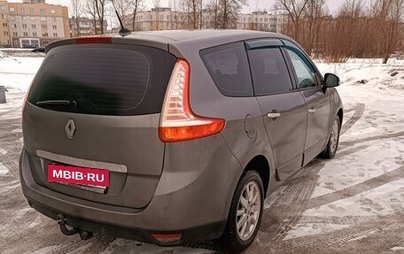 Renault Scenic III, 2011 год, 790 000 рублей, 7 фотография