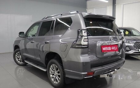 Toyota Land Cruiser Prado 150 рестайлинг 2, 2019 год, 5 595 000 рублей, 6 фотография