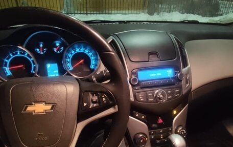 Chevrolet Cruze II, 2012 год, 775 000 рублей, 7 фотография