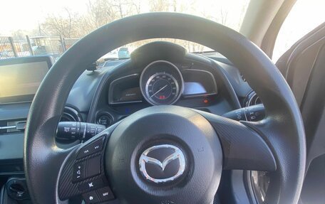 Mazda Demio IV, 2015 год, 1 100 000 рублей, 9 фотография