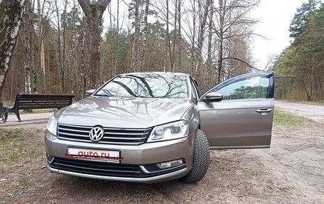 Volkswagen Passat B7, 2011 год, 1 050 000 рублей, 10 фотография