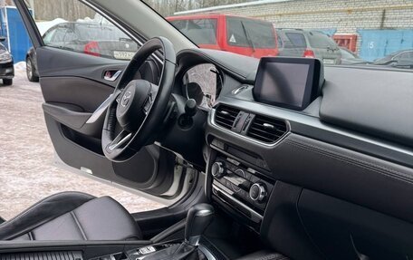 Mazda 6, 2017 год, 2 600 000 рублей, 9 фотография