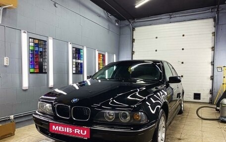 BMW 5 серия, 1998 год, 550 000 рублей, 16 фотография
