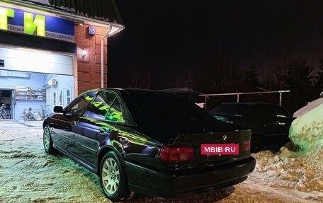 BMW 5 серия, 1998 год, 550 000 рублей, 21 фотография