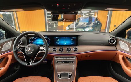 Mercedes-Benz CLS, 2021 год, 7 900 000 рублей, 10 фотография