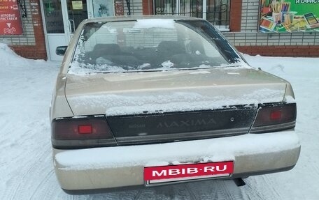Nissan Maxima VIII, 1990 год, 210 000 рублей, 6 фотография