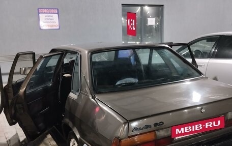 Audi 80, 1984 год, 135 000 рублей, 3 фотография