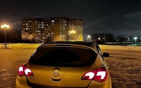 Opel Astra J, 2011 год, 755 000 рублей, 3 фотография