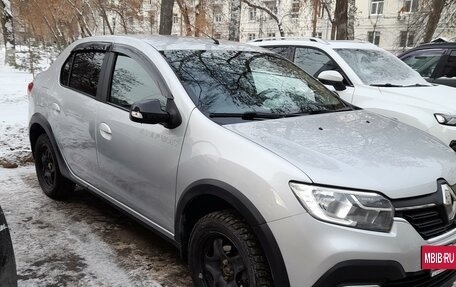 Renault Logan II, 2018 год, 1 200 000 рублей, 3 фотография
