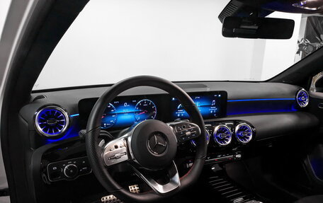Mercedes-Benz A-Класс, 2022 год, 3 995 000 рублей, 5 фотография