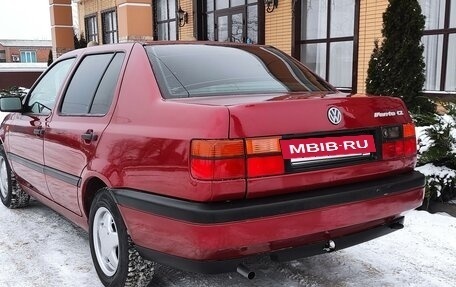 Volkswagen Vento, 1994 год, 225 000 рублей, 6 фотография
