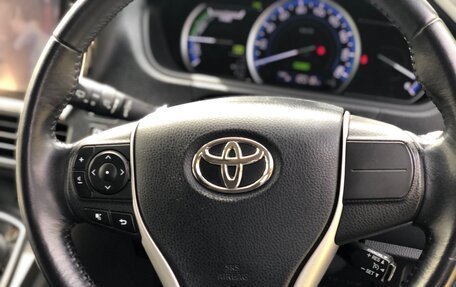 Toyota Voxy III, 2014 год, 1 950 000 рублей, 13 фотография