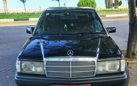 Mercedes-Benz 190 (W201), 1992 год, 700 000 рублей, 8 фотография