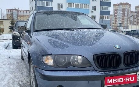 BMW 3 серия, 2004 год, 630 000 рублей, 16 фотография