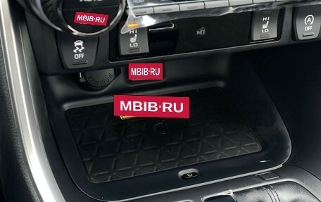 Toyota RAV4, 2023 год, 4 190 000 рублей, 26 фотография