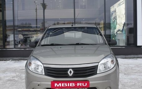 Renault Sandero I, 2013 год, 670 000 рублей, 2 фотография