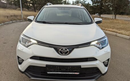 Toyota RAV4, 2016 год, 2 400 000 рублей, 1 фотография