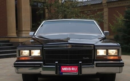 Cadillac DeVille VI, 1984 год, 20 000 000 рублей, 3 фотография