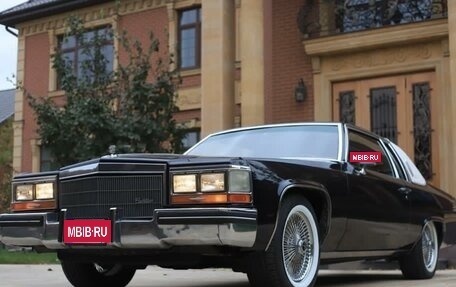 Cadillac DeVille VI, 1984 год, 20 000 000 рублей, 8 фотография