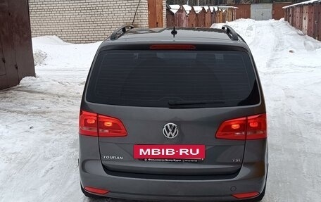 Volkswagen Touran III, 2012 год, 1 290 000 рублей, 12 фотография