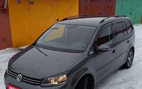Volkswagen Touran III, 2012 год, 1 290 000 рублей, 19 фотография