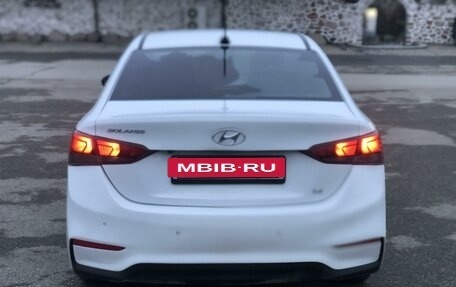 Hyundai Solaris II рестайлинг, 2017 год, 1 130 000 рублей, 3 фотография