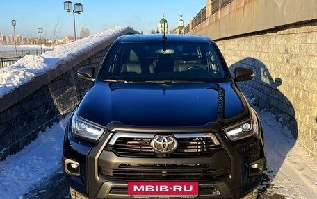 Toyota Hilux VIII, 2021 год, 6 190 000 рублей, 4 фотография