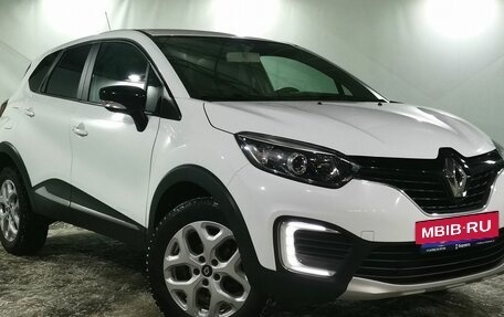 Renault Kaptur I рестайлинг, 2017 год, 1 620 000 рублей, 2 фотография