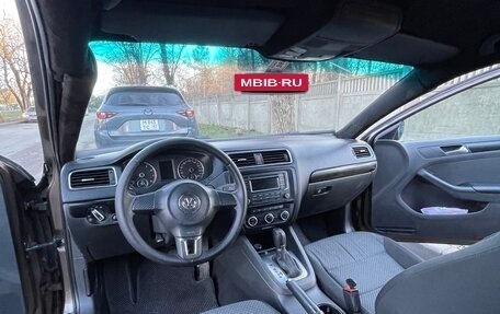 Volkswagen Jetta VI, 2013 год, 755 000 рублей, 9 фотография
