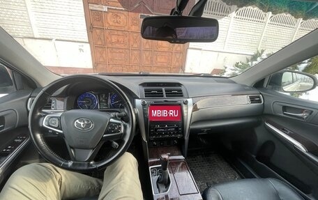 Toyota Camry, 2017 год, 2 520 000 рублей, 7 фотография