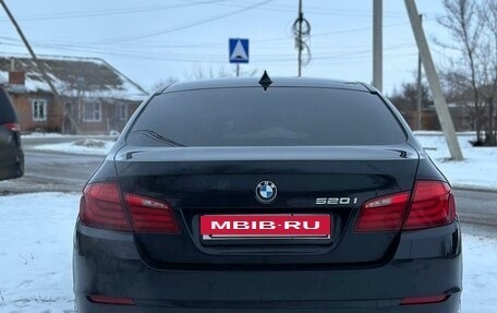 BMW 5 серия, 2012 год, 2 225 000 рублей, 2 фотография