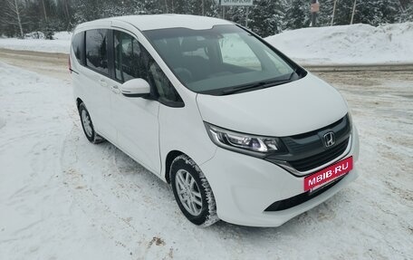 Honda Freed II, 2018 год, 1 870 000 рублей, 8 фотография