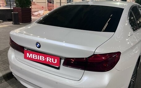 BMW 5 серия, 2017 год, 3 930 000 рублей, 3 фотография