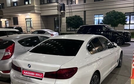 BMW 5 серия, 2017 год, 3 930 000 рублей, 2 фотография