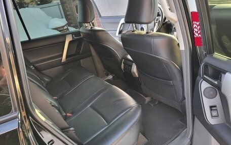 Toyota Land Cruiser Prado 150 рестайлинг 2, 2013 год, 3 190 000 рублей, 27 фотография