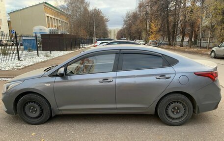 Hyundai Solaris II рестайлинг, 2017 год, 1 012 318 рублей, 4 фотография