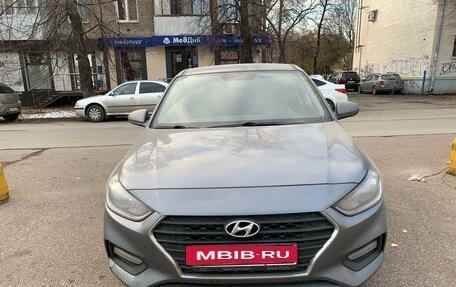 Hyundai Solaris II рестайлинг, 2017 год, 1 012 318 рублей, 2 фотография
