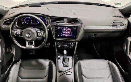 Volkswagen Tiguan II, 2019 год, 3 339 000 рублей, 10 фотография