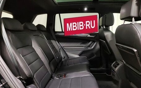 Volkswagen Tiguan II, 2019 год, 3 339 000 рублей, 7 фотография