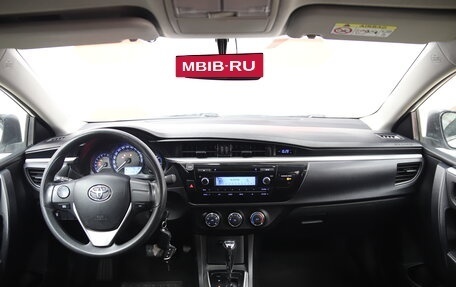 Toyota Corolla, 2014 год, 1 290 000 рублей, 14 фотография