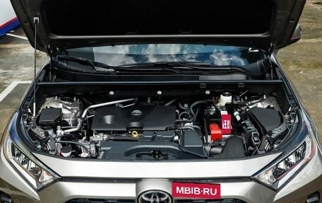 Toyota RAV4, 2023 год, 4 349 000 рублей, 21 фотография