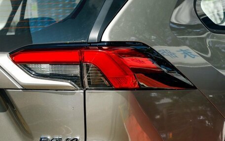 Toyota RAV4, 2023 год, 4 349 000 рублей, 32 фотография
