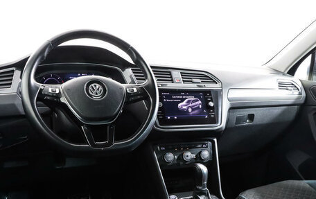 Volkswagen Tiguan II, 2019 год, 2 500 000 рублей, 11 фотография