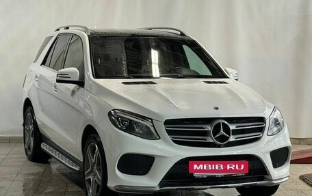 Mercedes-Benz GLE, 2017 год, 4 600 000 рублей, 3 фотография