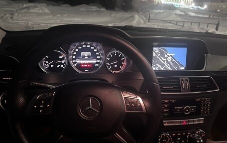 Mercedes-Benz C-Класс, 2011 год, 1 670 000 рублей, 10 фотография