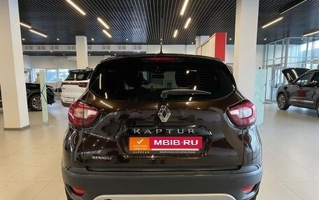 Renault Kaptur I рестайлинг, 2018 год, 1 441 000 рублей, 5 фотография