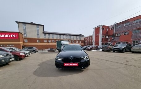 BMW 5 серия, 2021 год, 6 150 000 рублей, 2 фотография