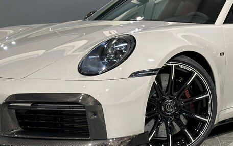 Porsche 911, 2023 год, 37 000 000 рублей, 2 фотография