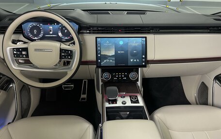 Land Rover Range Rover IV рестайлинг, 2023 год, 25 500 000 рублей, 5 фотография
